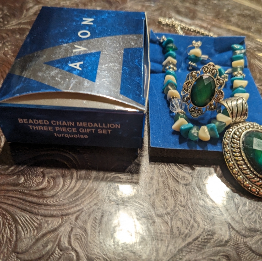 Beaded medallion set